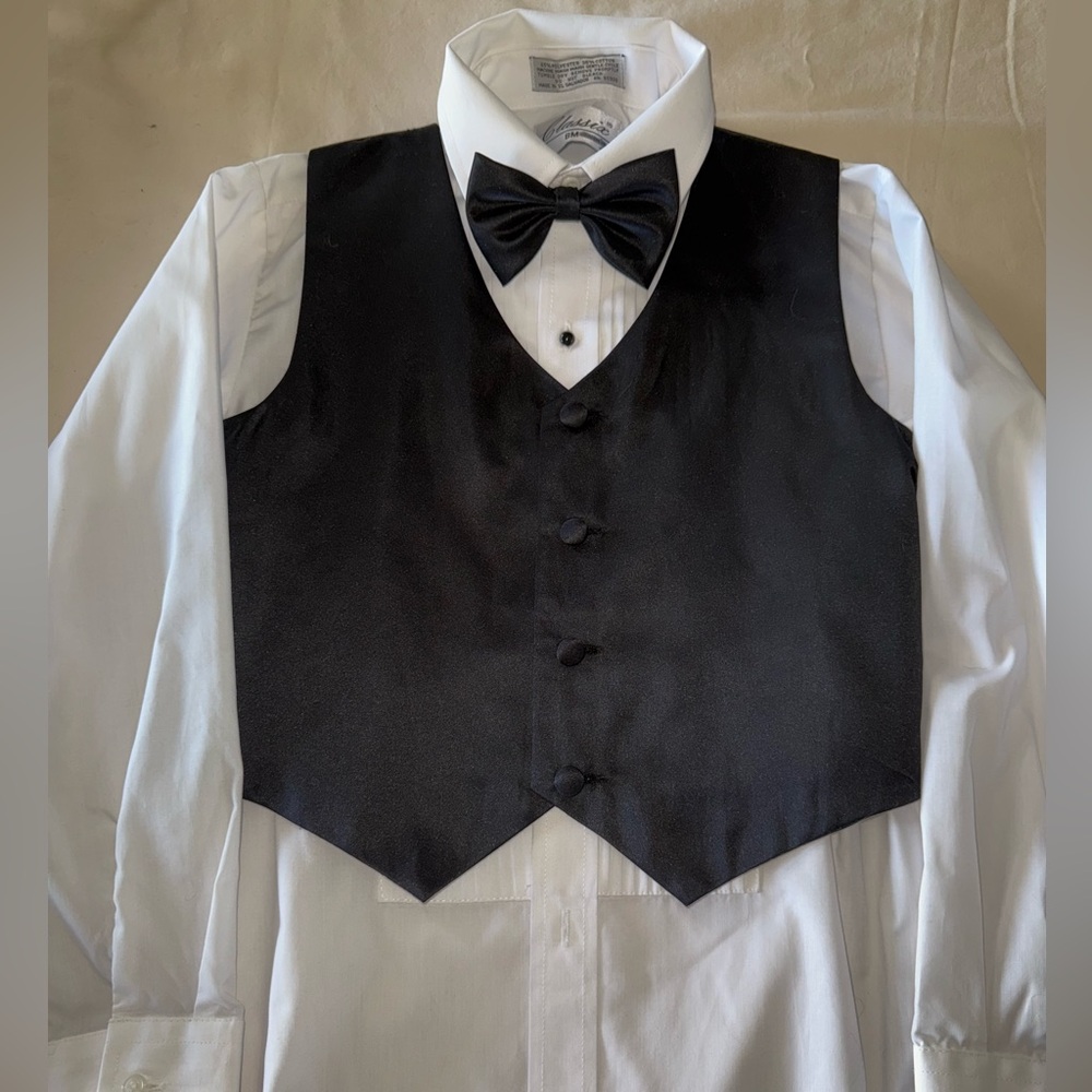 Classix Boy 3 pcs: Wing Tip Collar Tuxedo Shirt, Satin Vest and Bow Tie, Medium